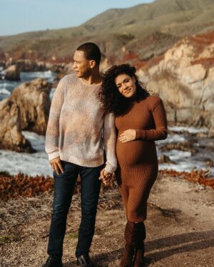 Grace Byers Instagram - God, we thank you.
Baby Byers, we can’t wait to meet you.

🤎♾️🤎 @traibyers

📸: @maddisonrosephoto