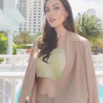 Grace Caroline Currey Instagram - Miami Beach, you’re lovely🌊 🐚 🧜🏻‍♀️