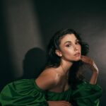 Grace Caroline Currey Instagram - @abookof 🤍 Photography: @graphicsmetropolis Styling: @lil_saigon Makeup: @elainakarras_ Hair: @virginie.pineda