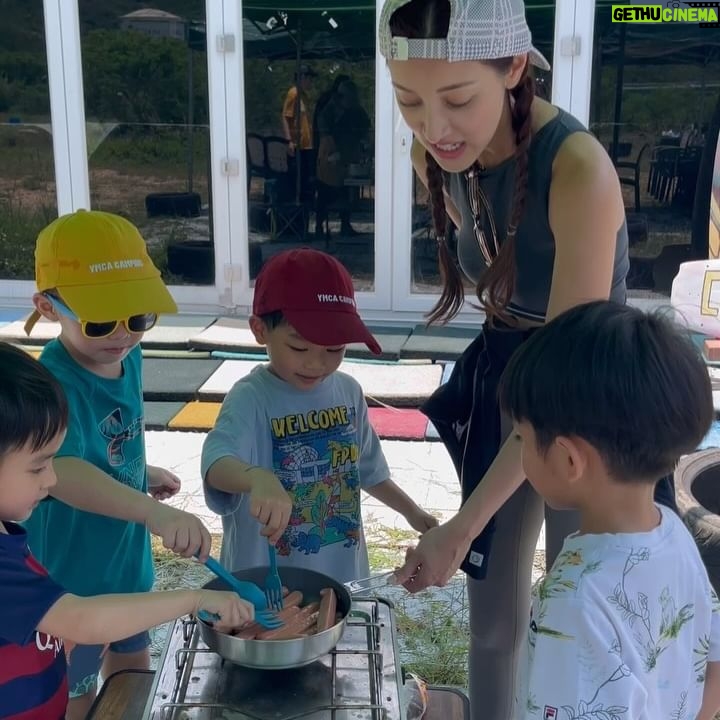 Grace Chan Instagram - MY KIDS ROCK CLIMBED WITH ME…& MORE! 🧗♀️ As you know I’ve been learning how to boulder recently and I reaaaaalllly wanted my kids to try it with me. And every time I asked they would say no…that is—until today! Not only that! It was our first time ever visiting Lamma Island (I know it shocks me too 😂) and we cooked in a campsite, kayaked and rock climbed on a real mountain! 🏔️ IT. WAS. AWESOME! 😍 Honestly can’t think of a better way to spend the holidays than outdoors with these lil boyssss, and it felt so good being under the sun and really getting down and dirty in the wild! 😁 Love my friends for coming to this crazy adventure with us & the camp counselors @ymcahkcamping for being so patient~ 😛😏 HOPE YOU ALL HAD A GOOD HOLIDAY TOOOooo! #kidsplay #ymcahk #camping