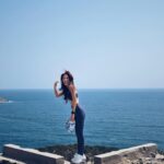 Grace Chan Instagram - This year I finally understand that…🦋 You can be a kind person but… Still say no Disagree to things Do the wrong thing Stand up for yourself Have bad moods And make mistakes …the list goes on. Because if you’re like me, spending your life trying to meet other people’s standards, pleasing everyone and avoiding “the wrong thing” is —if not impossible— very, very tiring. What’s more important is this: Being humble, compassionate, and grateful to yourself and to those around you. 🌈 (It’s not my birthday by the way…) P.s. Happy to have accomplished my once a month hiking goal for March ✌️🥰 Blessed to have legs that can take me up these beautiful mountains and friends to enjoy the scenery with me 💚⛰️