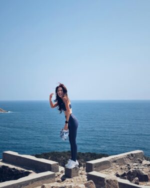 Grace Chan Instagram - This year I finally understand that…🦋

You can be a kind person but…

Still say no 
Disagree to things
Do the wrong thing
Stand up for yourself 
Have bad moods 
And make mistakes 
…the list goes on. 

Because if you’re like me, spending your life trying to meet other people’s standards, pleasing everyone and avoiding “the wrong thing” is —if not impossible— very, very tiring. 

What’s more important is this: 

Being humble, compassionate, and grateful to yourself and to those around you. 🌈

(It’s not my birthday by the way…)

P.s. Happy to have accomplished my once a month hiking goal for March ✌️🥰 Blessed to have legs that can take me up these beautiful mountains and friends to enjoy the scenery with me 💚⛰️