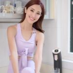 Grace Chan Instagram – 「佢」都讚我夠Pure~ 😌💦 

HYDRATE, PURIFY & A GIVEAWAY 🎉 
講真有邊個人唔想飲到最clean， 最純，最清甜嘅水？
不過我就咁講冇用㗎～
我最近新裝嘅 @wells.hongkong Water Purifier 
就真係感受到PURE 嘅味道到底係點！😍
咁點解佢同煲水會有分別？
Actually…boiling water 就算100度水滾都唔乾淨
都會有沙石 *重金屬 *仲有細菌㖭！
不過呢一部濾水器就可有九重過濾細至0.001micron🤩🤩🤩
最重要係飲落啲水個味道真係好清純⋯真係要試過就明㗎啦
不如咁啦，好嘢當然要做啲 GIVEAWAY! 🏆 

WIN CASH PRIZE…here’s HOW! 🎁 
FOLLOW @wells.hongkong
Like, comment and tag a friend on this post WHICH color water purifier you like the most 
我哋會喺呢個星期揀選SIX WINNERS:
$2000 (1 winner)
$1000 (2 winner)
$500 (3 winner)
*can be used on any product on website/in shop

GOOD LUCK!