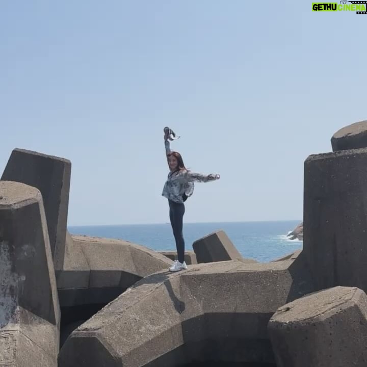 Grace Chan - 28K Likes - This year I finally understand that…🦋
You can be a kind person but…
Still say no
Disagree to things
Do the wrong thing
Stand up for yourself
Have bad moods
And make mistakes
…the list goes on.
Because if you’re like me, spending your life trying to meet other people’s standards, pleasing everyone and avoiding “the wrong thing” is —if not impossible— very, very tiring.
What’s more important is this:
Being humble, compassionate, and grateful to yourself and to those around you. 🌈
(It’s not my birthday by the way…)
P.s. Happy to have accomplished my once a month hiking goal for March ✌️🥰 Blessed to have legs that can take me up these beautiful mountains and friends to enjoy the scenery with me 💚⛰️
