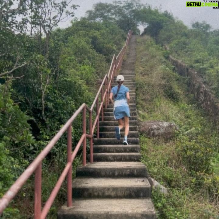 Grace Chan Instagram - Another Month, Another Climb 🧗🥹🤍 It’s April, 🥰 which means it’s been 4 months from when I started my goal of hiking once a month. 🏔️ Now I know this doesn’t seem like a very impressive target🥹, but as someone who has started making New Year’s resolutions since she was 10… I know that unless I am realistic with myself, I’ll be ripping up that list faster than you can say….(you get the idea 🤭) And the most important thing is… ACHIEVING the goal FEELS REALLY GOOD!🩷 So if you’re like me, try being honest with yourself about what you CAN do versus what you THINK you should do😘 P.s….HK ain’t so bad even in gloomy weather 😁🌧️