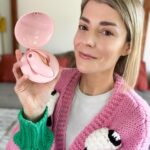 Grace Helbig Instagram - Uh oh, it’s happening again. Grace Helbig is giving out seggs toys! What a world! I guess 2024 is not the year to be SHEEPISH. 🤦🏼‍♀️ That was BAAd, I know, but what’s good is that everyone who signs up receives either a free toy or a gift card! All you have to do is: 🐑 Click the link in my Instagram bio 🐑Sign up with your email 🐑 See your gift from @bellesaco 100% discreet shipping & billing! 🙃 Ships worldwide. Ewe deserve it. Tag someone who deserves a toy!