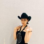 Grace Wong Instagram - These boots are made for walking … Walking all ova you 🫡 Justttttt kidding 🤭 Letting my ghetto cow girl speak 🐮 Had an incredible time Sunday night watching spectacular performances from HK n other international artists!!! Thank u @laiyingdesu for being my chatting partner all night, 總之想企起身跳就盡情跳！😘 @_marifemarife_ n @winka_chan giving me loveeeee n laughs all night and finally get to have my girlcrush moment w @collar.weare 🤭 Thank you @viutv for creating a beautiful night so we can celebrate music together. Anddddd thank you to my styling team for making me feel KYUTEEE and chill 🍹😚 Makeup : @evelynhomakeup Hair : @jamieleehair Stylist : @bebemaklm @worksbyjlg_ Wardrobe @dionlee @theattico @_solo_hk @murmurhk_official Nails : @nailpetite Team @cheungceline @cherylck92 🫶🏻 #yeehaww #GodisGood