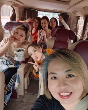 Grace Wong Instagram - Happy International Woman’s Day!!! 👑 

I can only say, I don’t know where I would be if I didn’t have these gracious and godly women in my life! 🥺 I thank God for creating me to be the woman I am, but it is through loving and receiving love from my beautiful sisters that I continue to grow into the woman I want to become. 🙌🏻🥹

And to allll the women in my life that have inspired me and shown love to me this year! Thank you from the bottom of my heart! 

I love you ladiessssss!!!!! 

💖👭🏻😘🥹🥳😆😏😭🤭😮‍💨👭🏻💖

PS 1st photo is bringing the girls to where me and Danny first met and force them to take a photo with me 🤣 hence 🙄🙄🙄