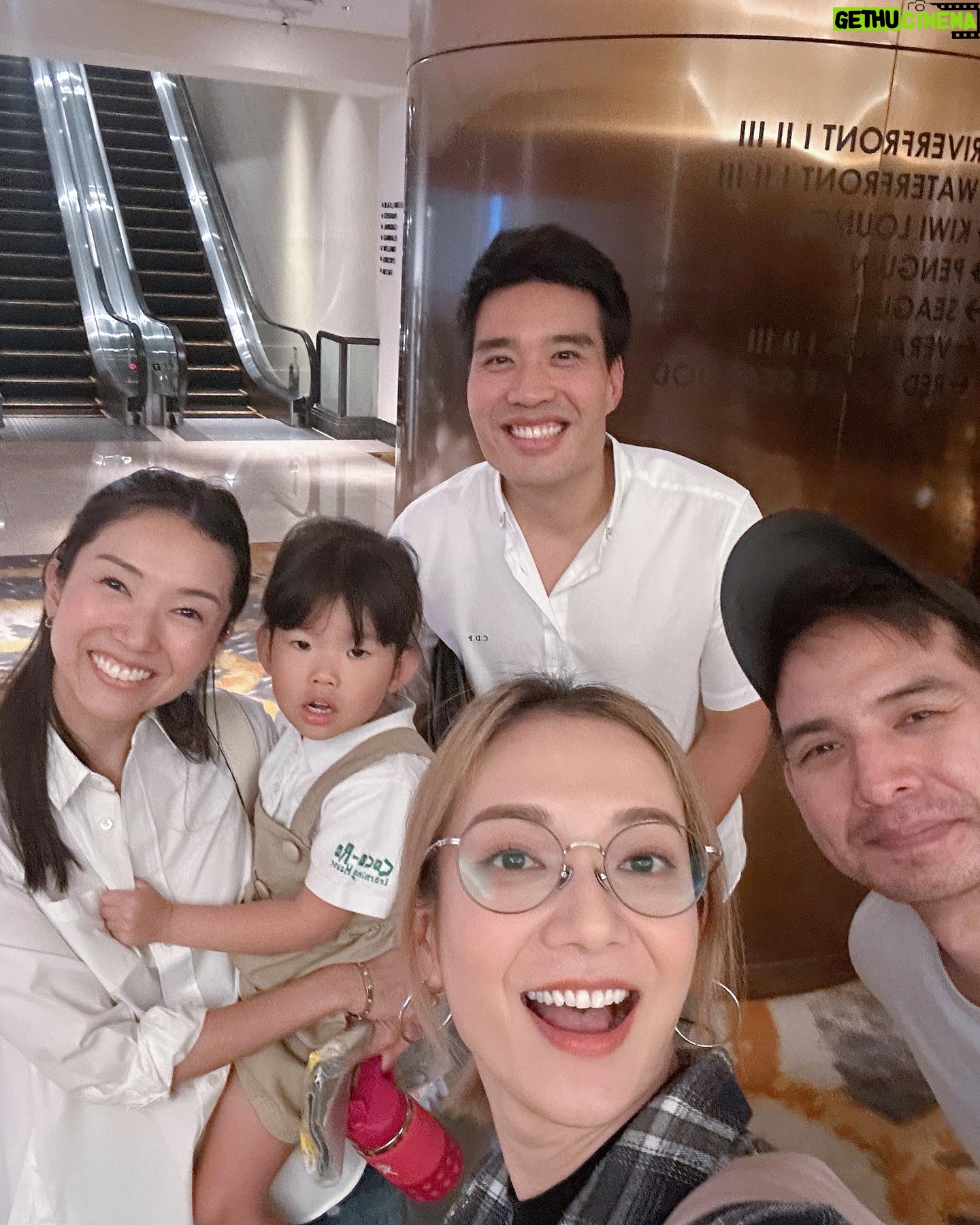 Grace Wong Instagram - Thank you @babsoncollege for inviting me to the International Summit 2024! So greatly honored to perform for my College and also where Danny got his MBA, of course he saw how wonderful Babson was after he came to visit me 🤭🤭🤭 Thank you President Spinelli for your super encouraging words of possibly me being a coach one day for senior executive women 🥹 I was like what??? my jaw literally dropped. But thinking about it, recently there has been a big part of my heart to coach and build up woman of this generation whether in arts and entertainment or market place or even for the Kingdom of God! Anyhooz it was sooo good to see old friends n new friends! It warmed my heart to have good heart to hearts n AMAZING FOOD in Singapore! This city is def something special, might have to make a trip back soon 😘 I’m curious, What do u guys think : Me being a mentor/ coach for women in entertainment or marketplace? 😳