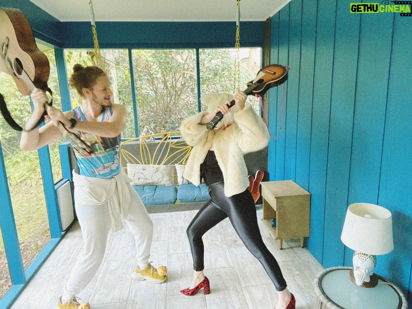 Gracie Gillam Instagram - For Halloween we dressed as the cast of ‘Lizard Boy’ which is my favorite musical now! It was written by it’s star @justinhuertas, and has only two other cast members @kiki_dela and @billytwotimes. The cast plays all the instruments for the show and fill the space with pantomime action in a way that is so groundbreaking and inventive. It also particularly resonates in these extra-lonely times. You too can watch ‘Lizard Boy’ on demand through November 14th by searching for “Lizard Boy” and clicking the theatreworks.org link!