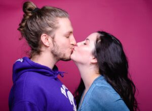 Gracie Gillam Instagram - PDA pics for V-day (v-day-ish times)❤️

By @avl.photographer