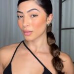 Graciely Junqueira Instagram - Um dos meus queridinhos pra ir treinar #cacheadasdagraci#curlyhair#curlyhairstyles#cabelocacheado#cachos