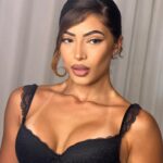 Graciely Junqueira Instagram - Hoje eu fiz uma make latina que tem viralizado no ttk hihihi