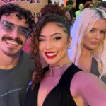 Graciely Junqueira Instagram - Ontem foi uma noite especial, me vi pela primeira vez no cinemaaaaa. Rolou pré estreia de Mamonas Assassinas - O Filme , dá pra perceber no meu sorrisão o quanto eu tava feliz . Descobri que minha personagem tem até apelido “ periguete de Jundiaí “ HAHAH . Mamonas assassinas - O filme , dia 28/12 nos cinemas. 🍿🎬