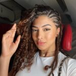 Graciely Junqueira Instagram - Eu vou viajar de aviaaaaummmm