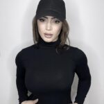 Graciely Junqueira Instagram - Quando postei essa foto no story a maioria dos comentários eram “nossa, como vc é parecida com a Jlo/ Juliana Paes “ 🤣❤️