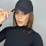 Graciely Junqueira Instagram - Quando postei essa foto no story a maioria dos comentários eram “nossa, como vc é parecida com a Jlo/ Juliana Paes “ 🤣❤️