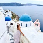 Gredmarie Colón Instagram - 🇬🇷 S A N T O R I N I 🧿 G R E E C E My fav pic w/ my fav person in my dream place. ❤️🙏🏻🥰 Soñaba con viajar a Santorini, Grecia📍 Era el destino número No.1 en mi bucket list ☑️. #memories #dreamdestination #magicalplace #santorini #greece #travelcouple #gredmariecolon #fyp #unforgettable
