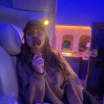 Gredmarie Colón Instagram - #TBT ✈️ Nunca imaginé vivir esta experiencia. Mi primera vez 🥰🙏🏻❤️. Un viajeeee literal. 🔥 Adivinen cual fue el destino final??? 🗺️🧿 Visitar ese lugar era mi sueño…fue mágico e inolvidable. Gracias amorrr mío por hacerlo realidad. 😍🤩