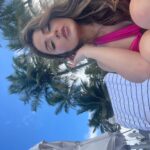 Gredmarie Colón Instagram - Con el cielo de fondo 🌴