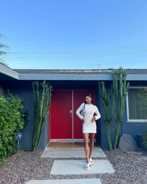 Greta Onieogou Instagram - palm springs takeover 🌴