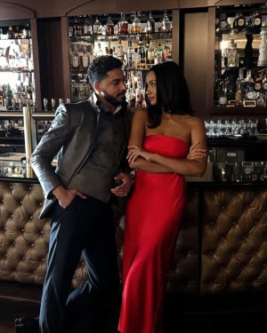 Greta Onieogou Instagram - swipe for the romcom promotional materials