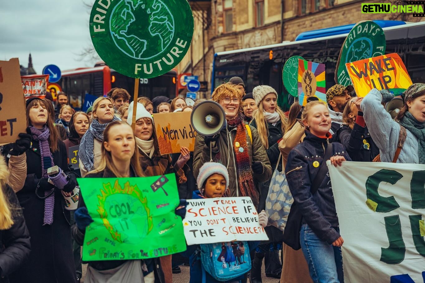 Greta Thunberg Instagram - Climate strike week 296. Today Stockholm took part in the global climate strike demanding #ClimateJusticeNow 🔥🌏✊ #FridaysForFuture #climatestrike #PeopleNotProfit #Klimaträttvisa #Stockholm @fridaysforfuture.stockholm 📸: @fridayphotos.se