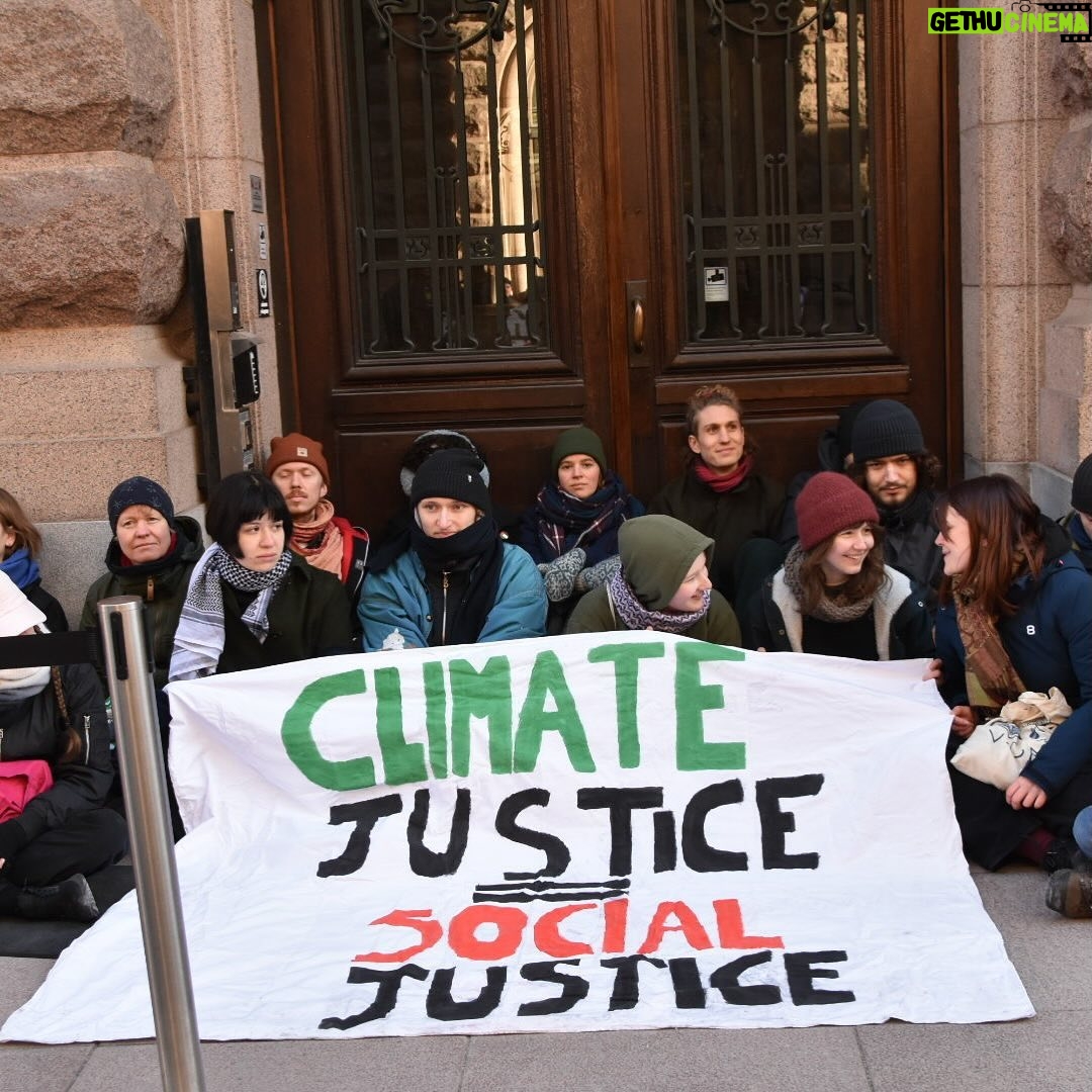 Greta Thunberg Instagram - Right now young people are blocking the Swedish parliament to draw attention to the fact that the climate crisis and underlying social injustices are killing people all over the world, and the situation is only getting worse. We have had enough of those in power not listening to the science and our voices. Instead of ensuring an immediate and just transition, they actively choose to continue exacerbating the climate crisis and silencing activists, scientists and the most affected. A group of scientists with different research fields is also on site to show their support and highlight that our demands are in line with science. This action is a resistance to the continuation of this deadly, unjust system. The richest consume enormous amounts of resources, at the expense of large parts of the world’s population not even having their basic needs met. The world is inevitably changing fast. It is our democratic duty to be actively involved in shaping the direction that change should take. We invite everyone who can to join us. We have an obligation as democratic citizens to act when people are at risk of being in danger and losing their lives as a result of the actions of our politicians. The climate justice movement has for decades, using many different methods, tried to draw attention to these problems, but we are still heading in the wrong direction and emissions are increasing. Therefore, we feel that we have no other choice but to try new methods to get our message across and be heard. Our elected officials are in major positions of power in Sweden, and choose to actively maintain and worsen our current extremely violent and destructive system. By sitting here we are disrupting this system as well as taking our responsibility to treat this crisis as the urgent crisis it is.