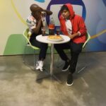 Gustavo Stockler Instagram - Oi Oi Oi! Quem lembra dessa novela que parou o Brasil? Eu lembro exatamente o que tava fazendo no dia do último capitulo. Saiu episódio novo de Novelei e sempre acompanhado da nossa parceira @cocaCola_Br |publi