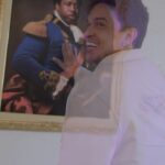 Gustavo Stockler Instagram - E eu que conheci o Leslie? Ou quase isso, se ele tivesse me visto! Nubank ajudou ele a tirar os planos do papel e fui visitar a papelaria dele! Obrigado @nubank pelo convite…e pela lembrançinha |publi