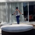 Gustavo Stockler Instagram - #Dump desse mês que durou 2 meses hahaha. Eu tenho valorizado TANTO viver mais tranquilo, e ter um serviço que me ajuda nisso é incrível. Com o Seguro pra Vida da @bbseguros vc tem orientação fitness, psicológica, assistente pet e muuuito mais. | Publi *Confira as condições em bbseguros.com.br