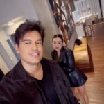 Gustavo Stockler Instagram - Noite com romance e terror. Ta sussa!