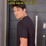 Gustavo Stockler Instagram - Sempre quero viver igual o personagem 🤣🤣 e com Cangaço Novo não foi diferente. A série nova nacional do @primevideobr já está disponível e tem episódio novo toda sexta. Corre pra ver!!! E aproveita que novos assinantes possuem 30 dias grátis. Assine já! #CangacoNovo #publicidade