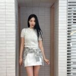 Gyeongree Instagram - 너무 이쁘다고! 𝐆𝐫𝐨𝐯𝐞 🤍~~ 🌸🦋