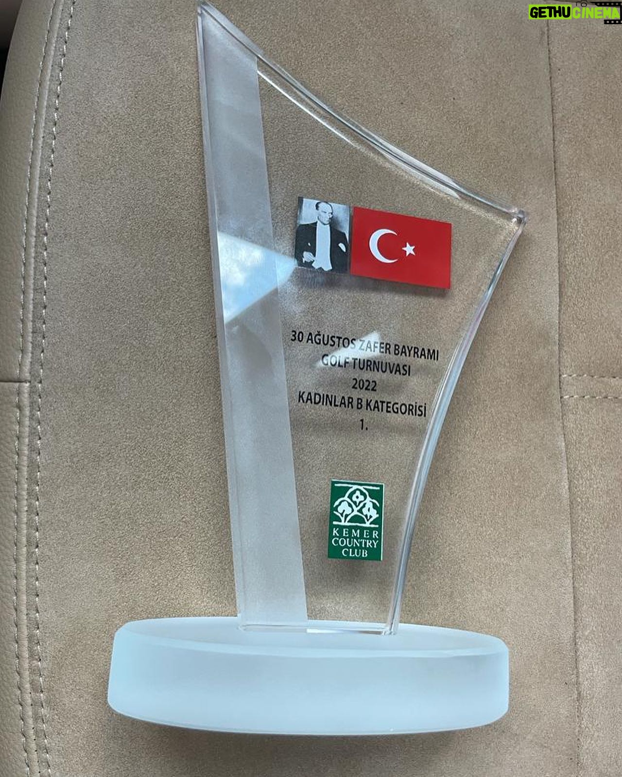Hülya Avşar Instagram - 1. Zehra Çilingiroğlu⭐️Gururla sunuyorum⭐️ Zaferi zaferle taçlandırdı⭐️⭐️❤️❤️