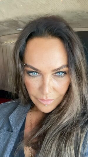 Hülya Avşar Instagram - ⭐️♥️
