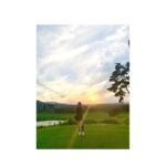 Ha Ji-won Instagram - 🏌🏻‍♀️🌾💚