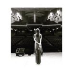 Ha Ji-won Instagram – 조금만~~더~~기다려🌺🎤🎮😘 두근두근 오사카~~~✨⭐️