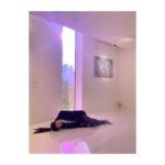 Ha Ji-won Instagram – 모든 감각으로 전시를 관람하세요~D-3 @polarpo_official