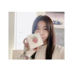 Ha Ji-won Instagram - 🍓