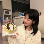 Ha Yoon-kyung Instagram – 🤎