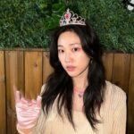 Ha Yoon-kyung Instagram – 생일 축하해 주신 모든 분들 고맙구 사랑해요🖤