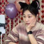 Ha Yoon-kyung Instagram - 첫 라방 함께해 줘서 고마워용 힛🖤