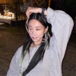 Ha Yoon-kyung Instagram – 따뜻했던 어느날~☘️