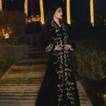 Haifa Wehbe Instagram – 💛🖤

#haifawehbe