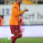 Hakim Ziyech Instagram – 🎩 Ceza sahası dışının 𝐇𝐚𝐤𝐢𝐦’inden imza şut ve müthiş gol… 🚀