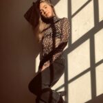 Haley Lu Richardson Instagram – me last week vs me seconds before posting this👍