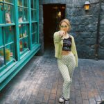 Haley Lu Richardson Instagram - bibbidi bobbidi boo lol🦭🦭🦭🦭🦭