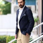 Halil İbrahim Ceyhan Instagram - @ferruhkarakasli moda çekimi …🙌🏼 #menssuitstyle #style #suits
