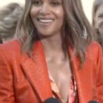 Halle Berry Instagram - Together we can change our future, ladies! Call your Members of Congress RIGHT NOW and tell them that you support the Advancing Menopause Care and Mid-Life Women’s Health Act. Our voices matter!